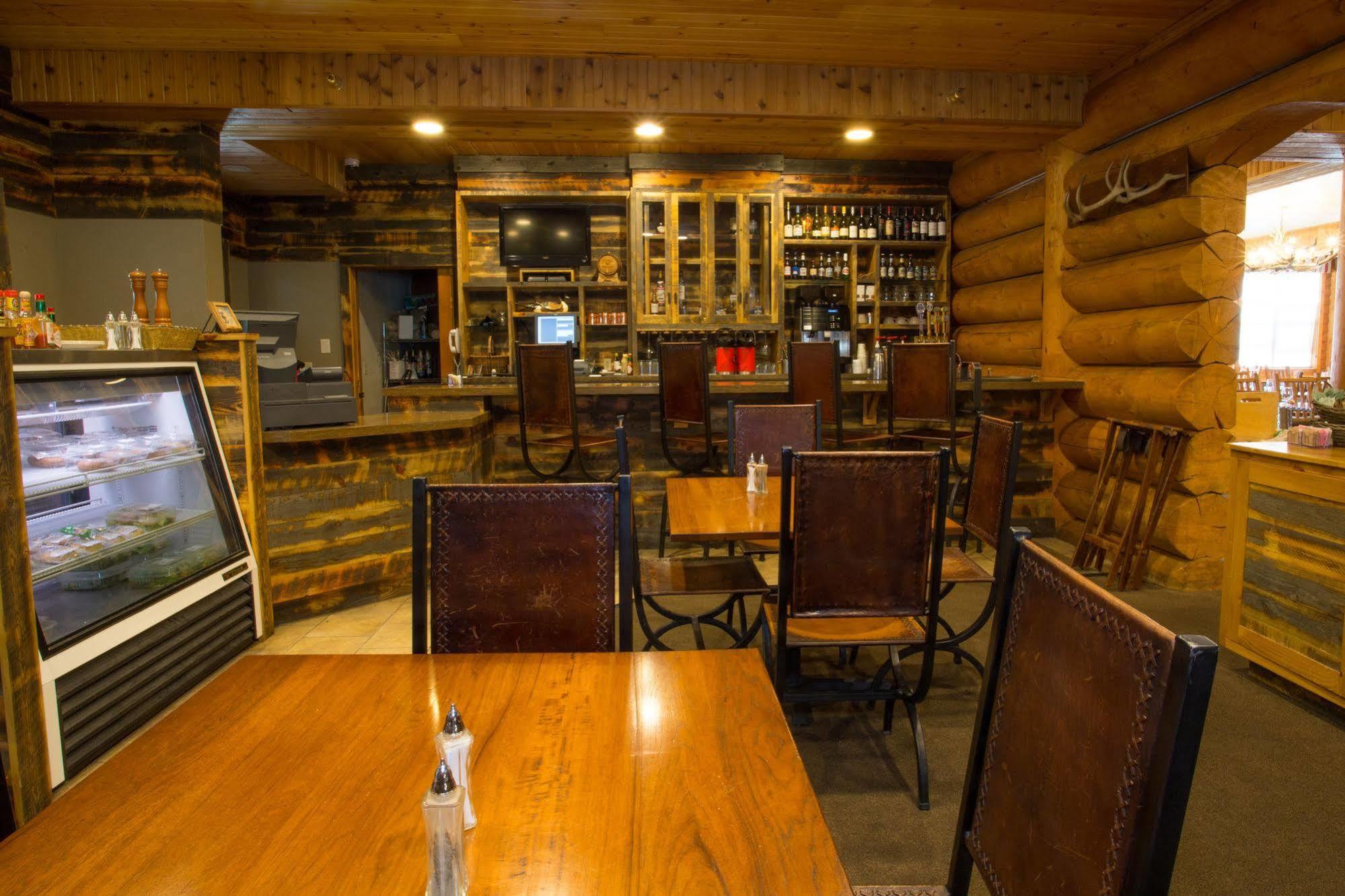 Headwaters Lodge & Cabins At Flagg Ranch Moran Ngoại thất bức ảnh